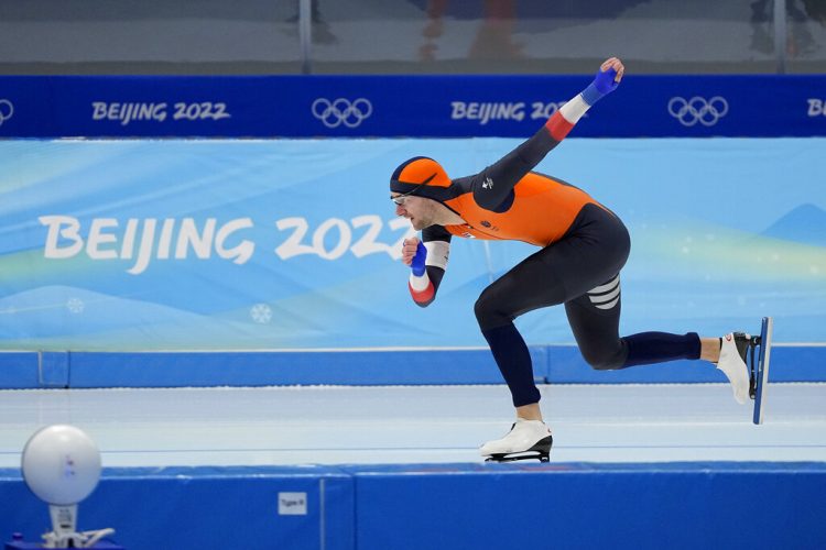 Krol wins 1,000, giving Dutch 3rd straight Olympic title